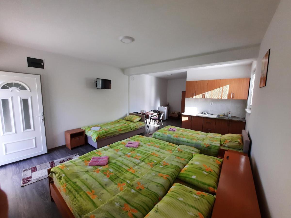 Apartmani Vila Na Drini ฟอชา ภายนอก รูปภาพ