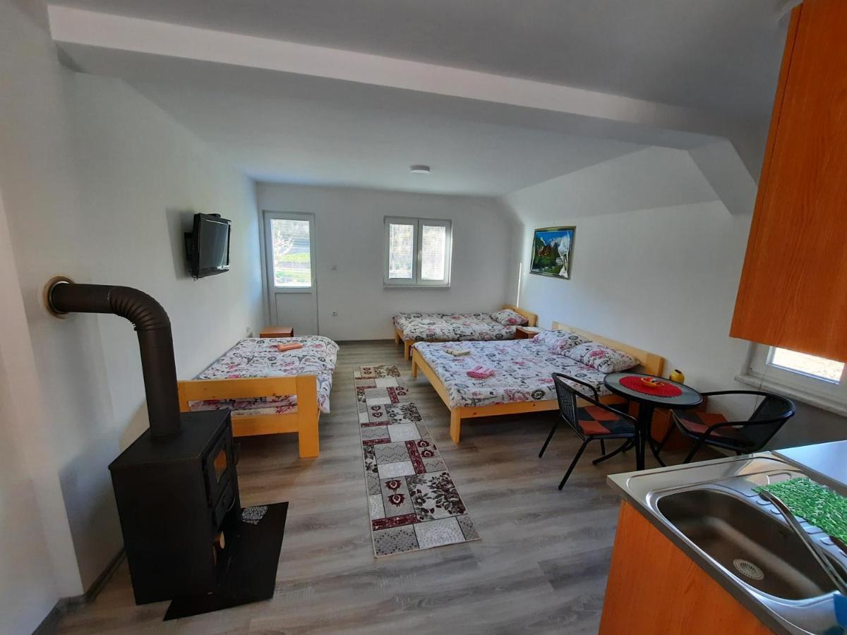 Apartmani Vila Na Drini ฟอชา ภายนอก รูปภาพ