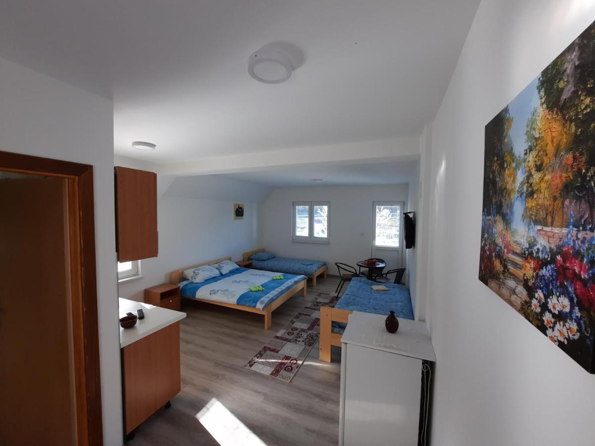 Apartmani Vila Na Drini ฟอชา ภายนอก รูปภาพ