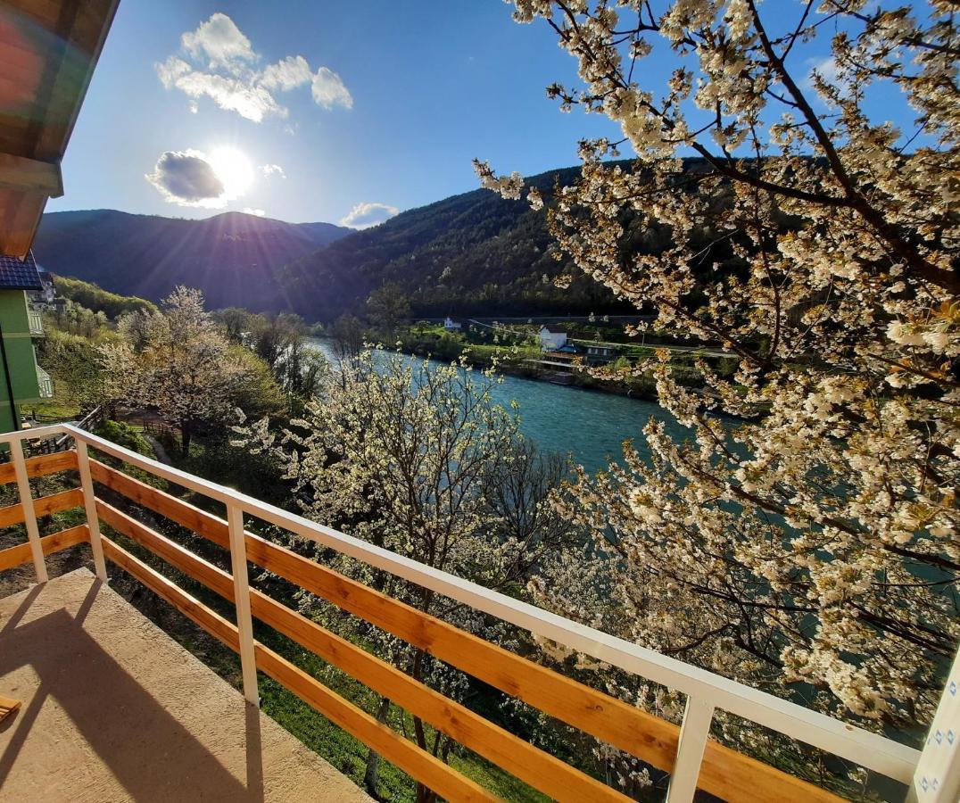 Apartmani Vila Na Drini ฟอชา ภายนอก รูปภาพ